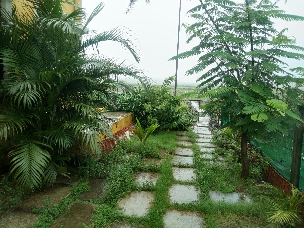 White Smoke Villa Igatpuri Luaran gambar
